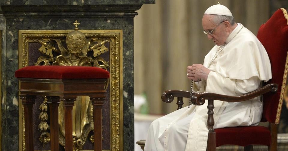 Chapelet avec le Pape pour conclure le mois de mai