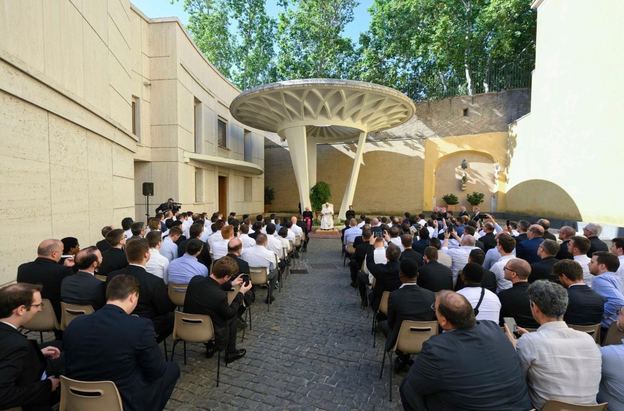 Tenez le regard fixé sur Jésus !