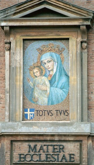 Messe en l'honneur de Marie Mère de l'Eglise